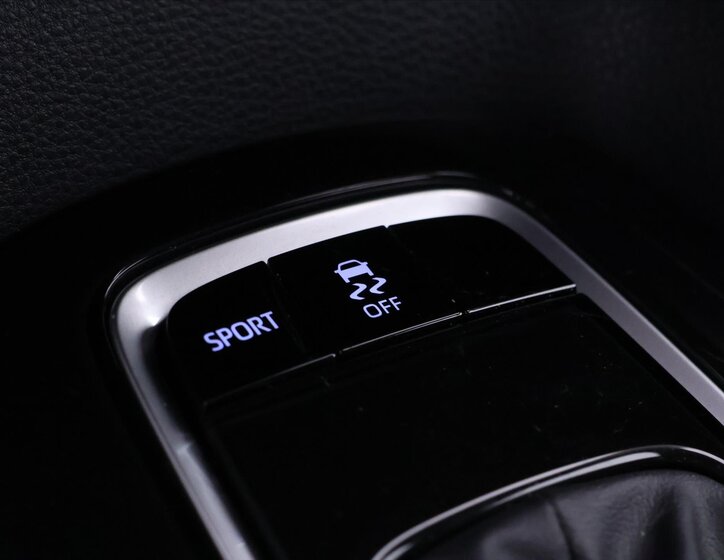 Toyota Corolla Sedan 1,5 l 92 kw