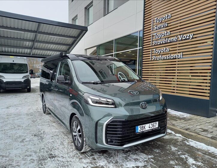 Toyota ProAce Verso 1