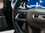 Jeep Grand Cherokee 23