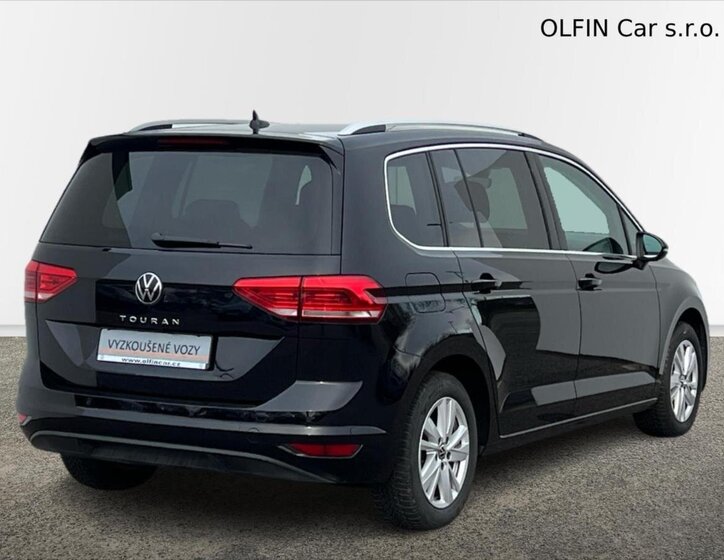 Volkswagen Touran MPV 1,5 l 110 kw