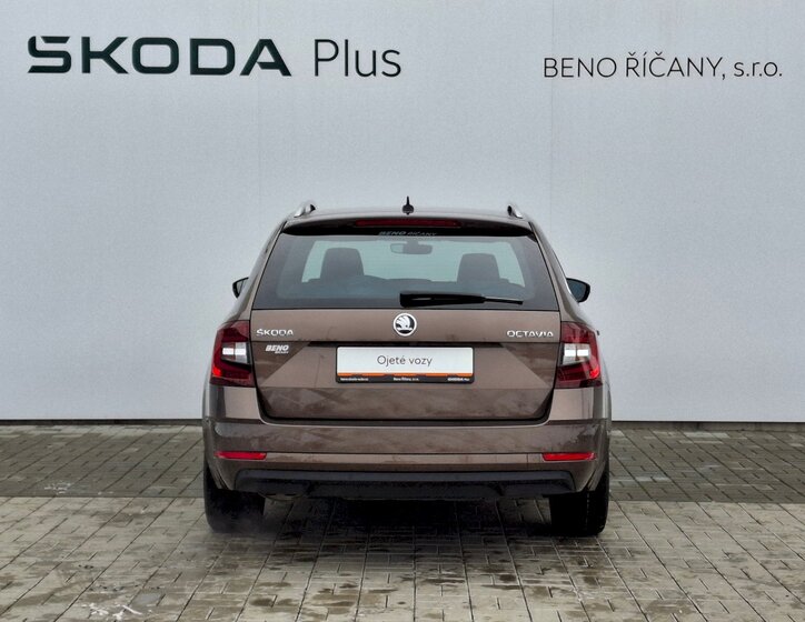 Škoda Octavia Kombi 1,5 l 110 kw