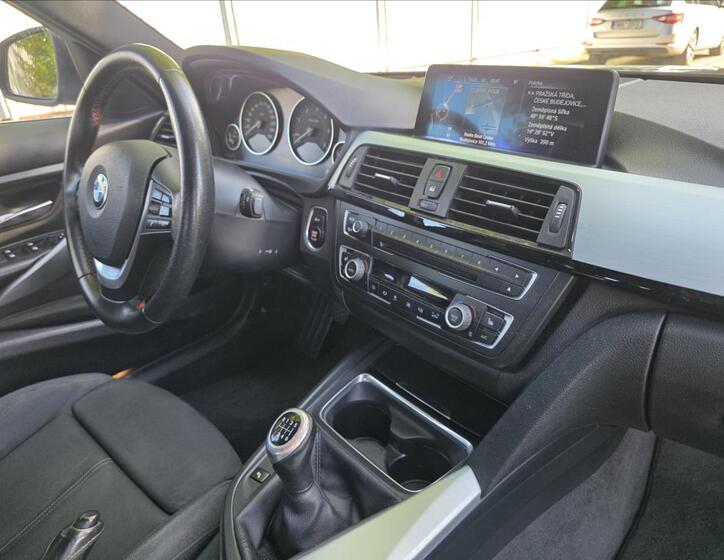 BMW Řada 3 35