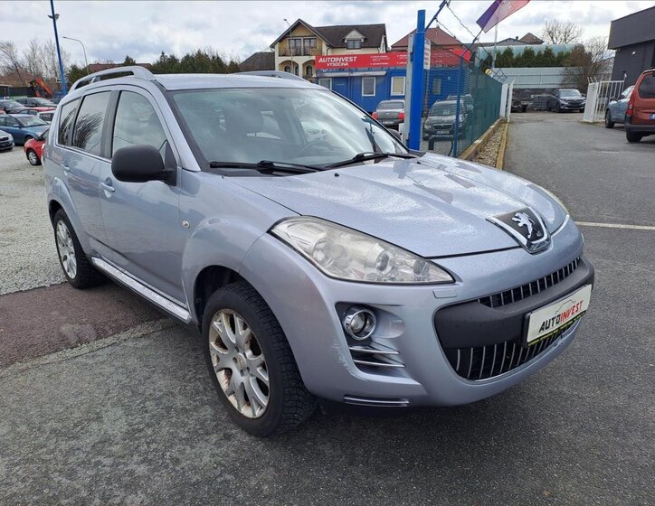 Peugeot 4007 SUV / Terénní 2,2 l 115 kw