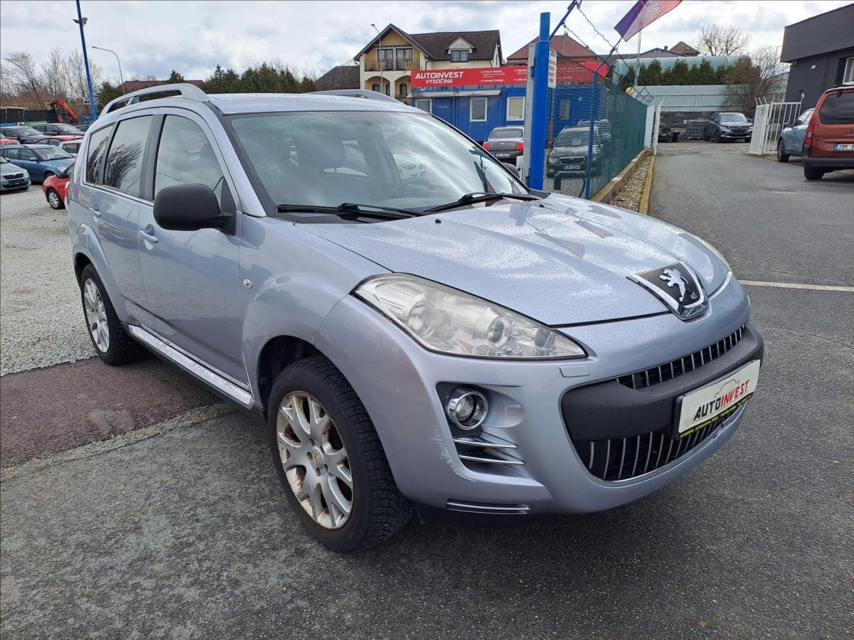 Peugeot 4007 SUV / Terénní 2,2 l 115 kw