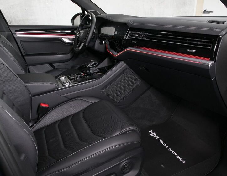 Volkswagen Touareg 16