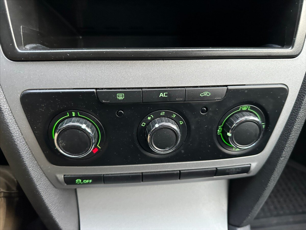 Škoda Octavia Kombi 2,0 l 103 kw