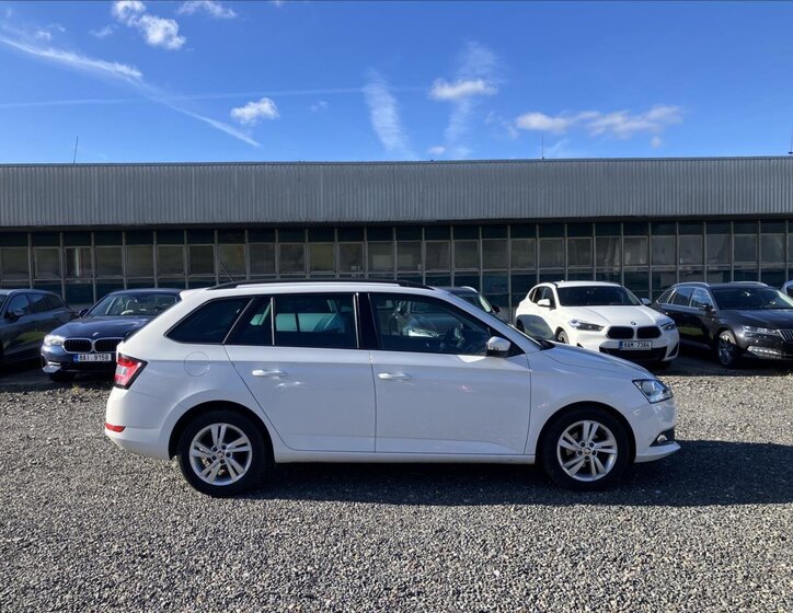 Škoda Fabia Kombi 999,0 70 kw