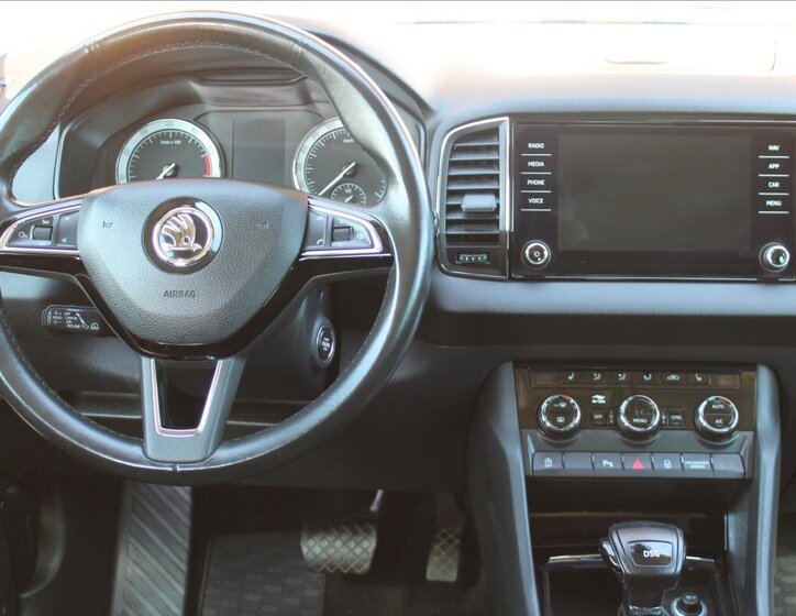 Škoda Karoq SUV / Terénní 1,5 l 110 kw