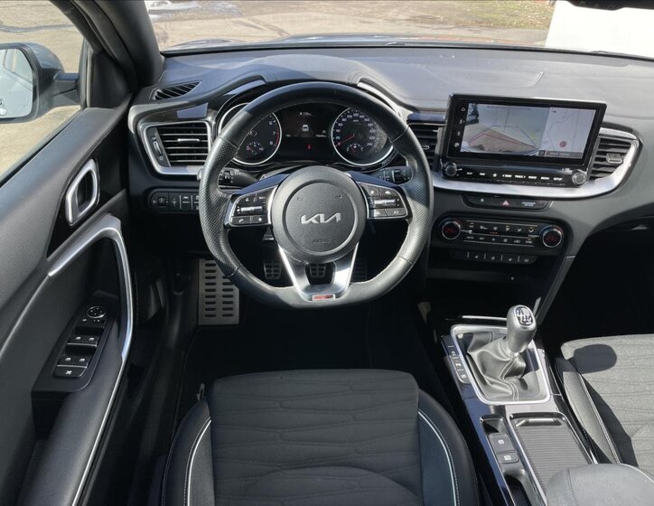 KIA ProCeed Hatchback 1,5 l 118 kw