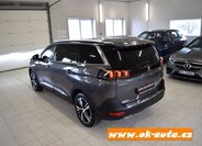 Peugeot 5008 MPV 1,5 l 96 kw