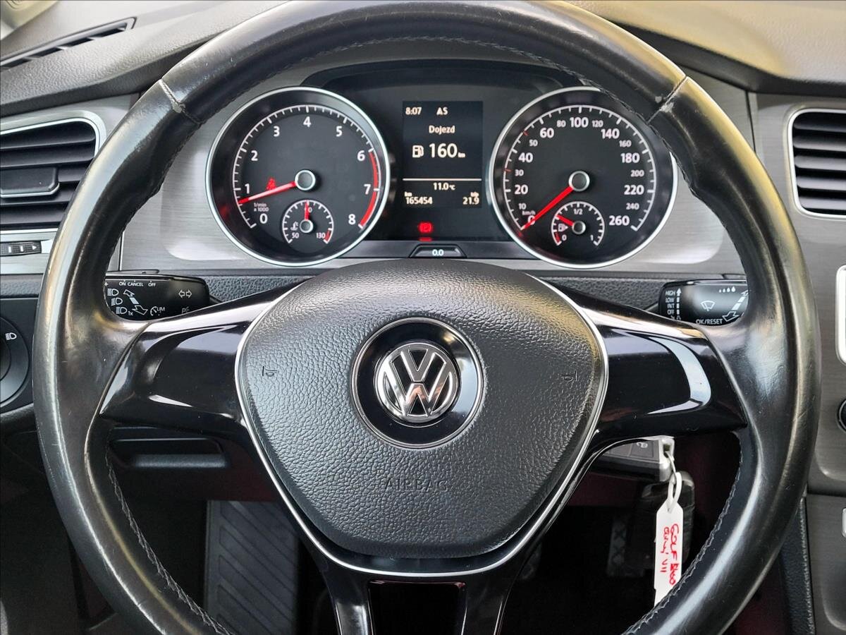Volkswagen Golf Hatchback 1,2 l 63 kw