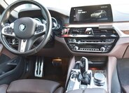 BMW Řada 5 Sedan / Limuzína 4,4 l 340 kw
