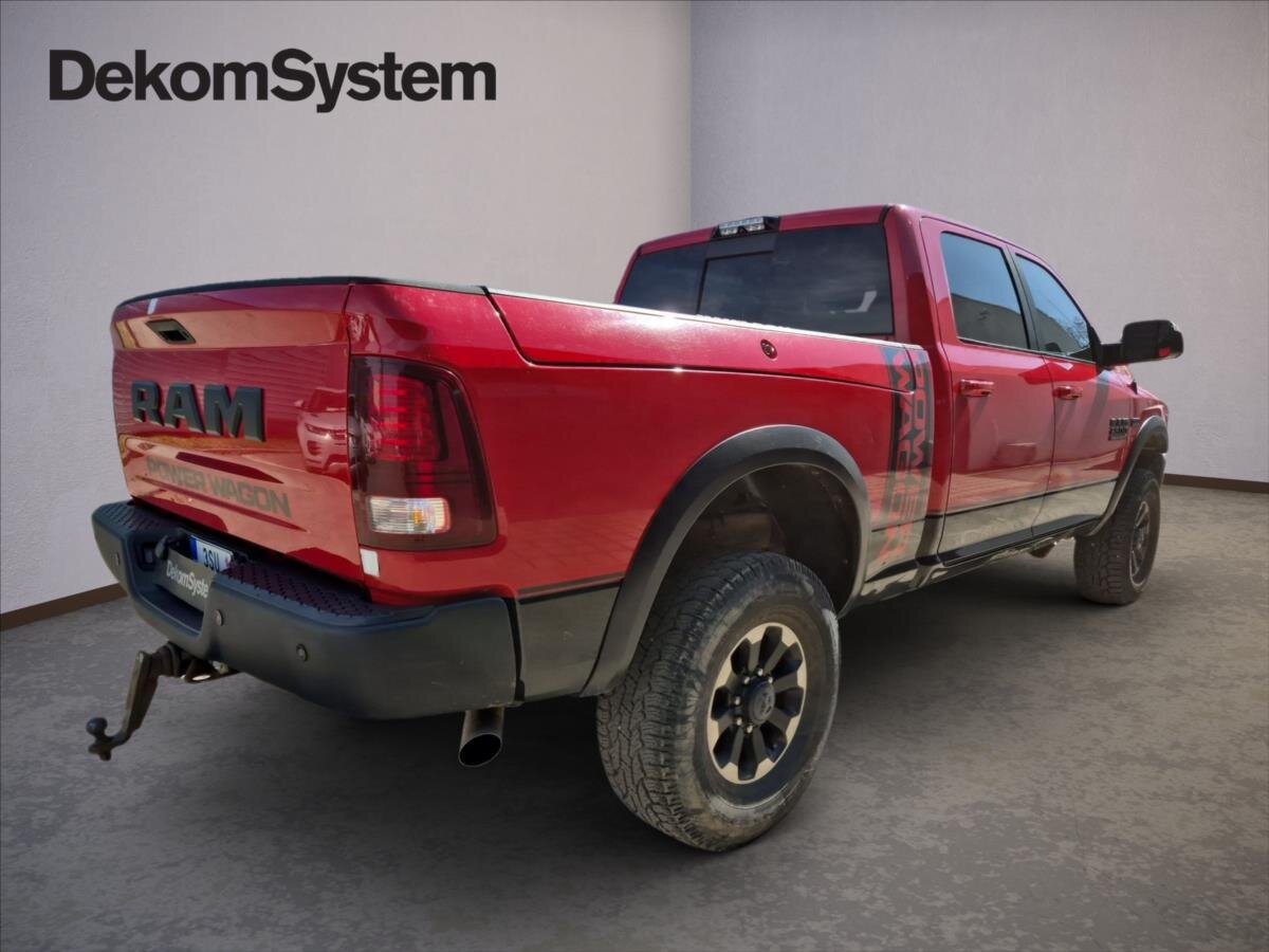 Dodge RAM Pick-up 6,4 l 306 kw