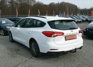 Ford Focus Kombi 999,0 92 kw