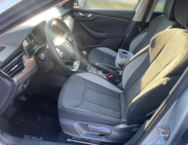 Škoda Scala 7