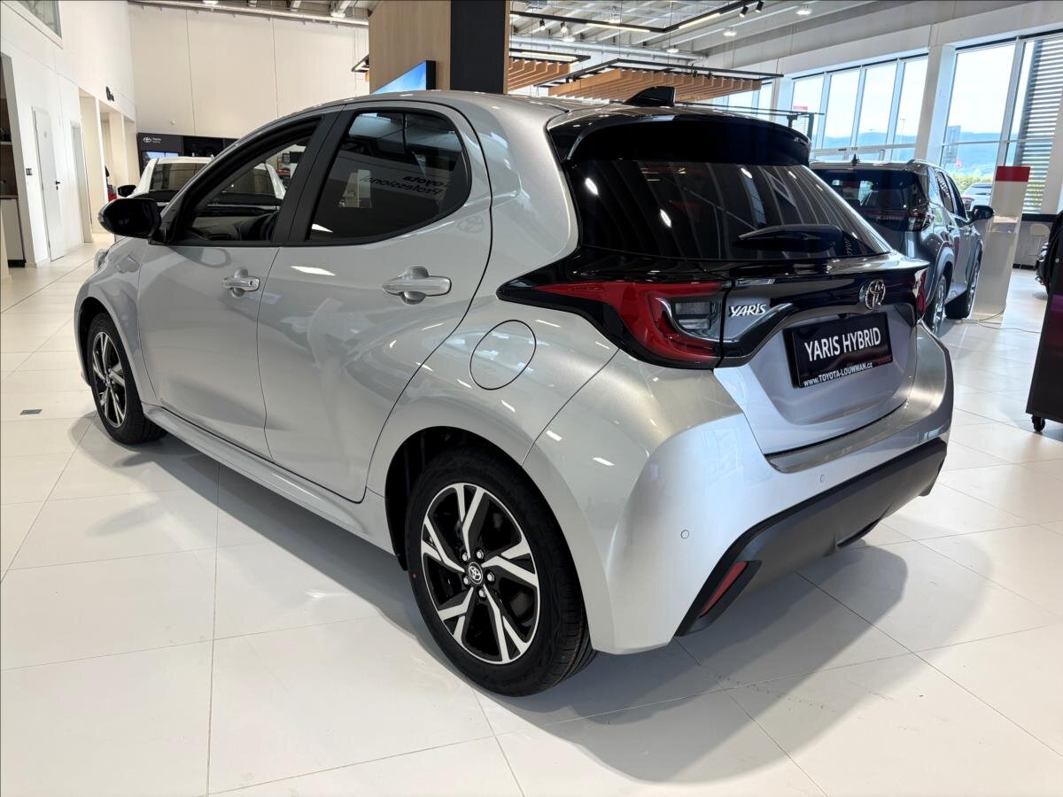 Toyota Yaris Hatchback 1,5 l 85 kw