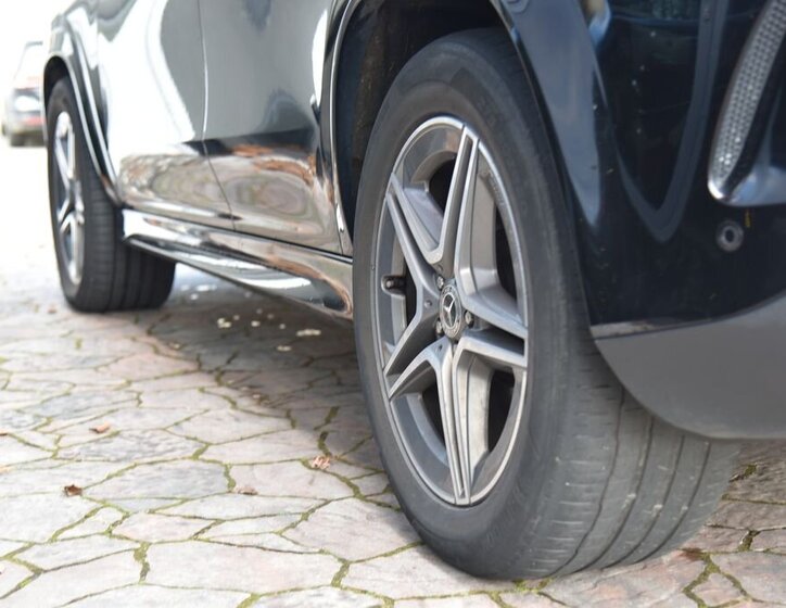 Mercedes-Benz GLE 12