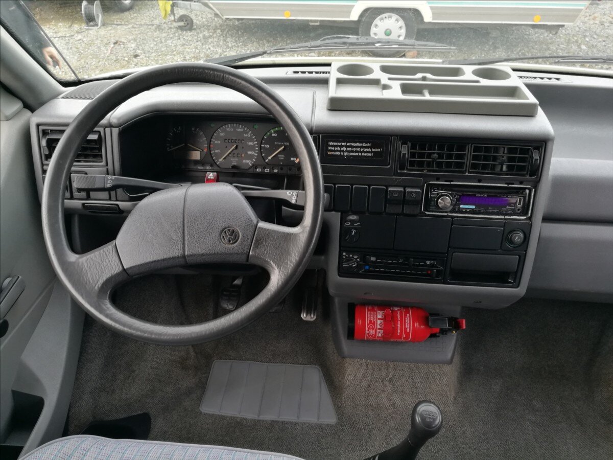 Volkswagen Ostatní Ostatní 2,4 l 57 kw