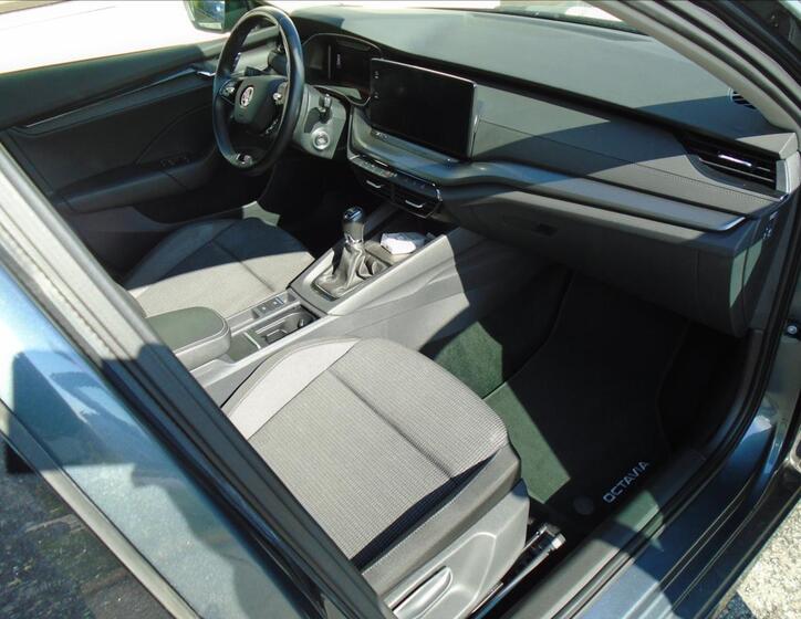 Škoda Octavia 11