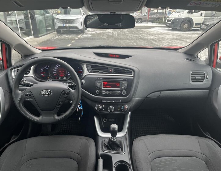 KIA Ceed 10