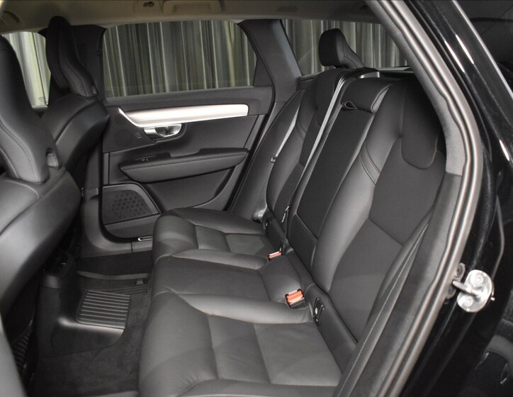 Volvo V90 Kombi 2,0 l 186 kw