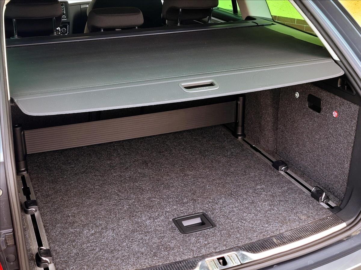 Škoda Superb Kombi 1,8 l 118 kw