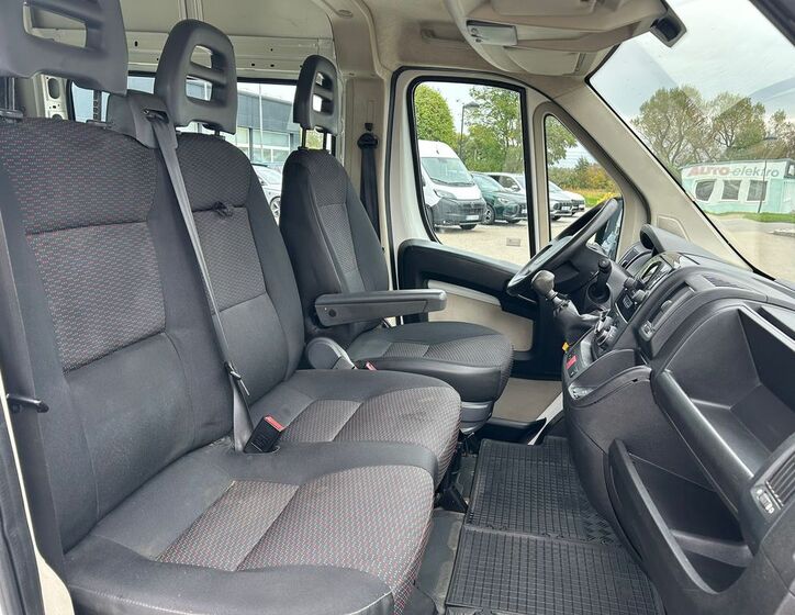 Peugeot Boxer 8