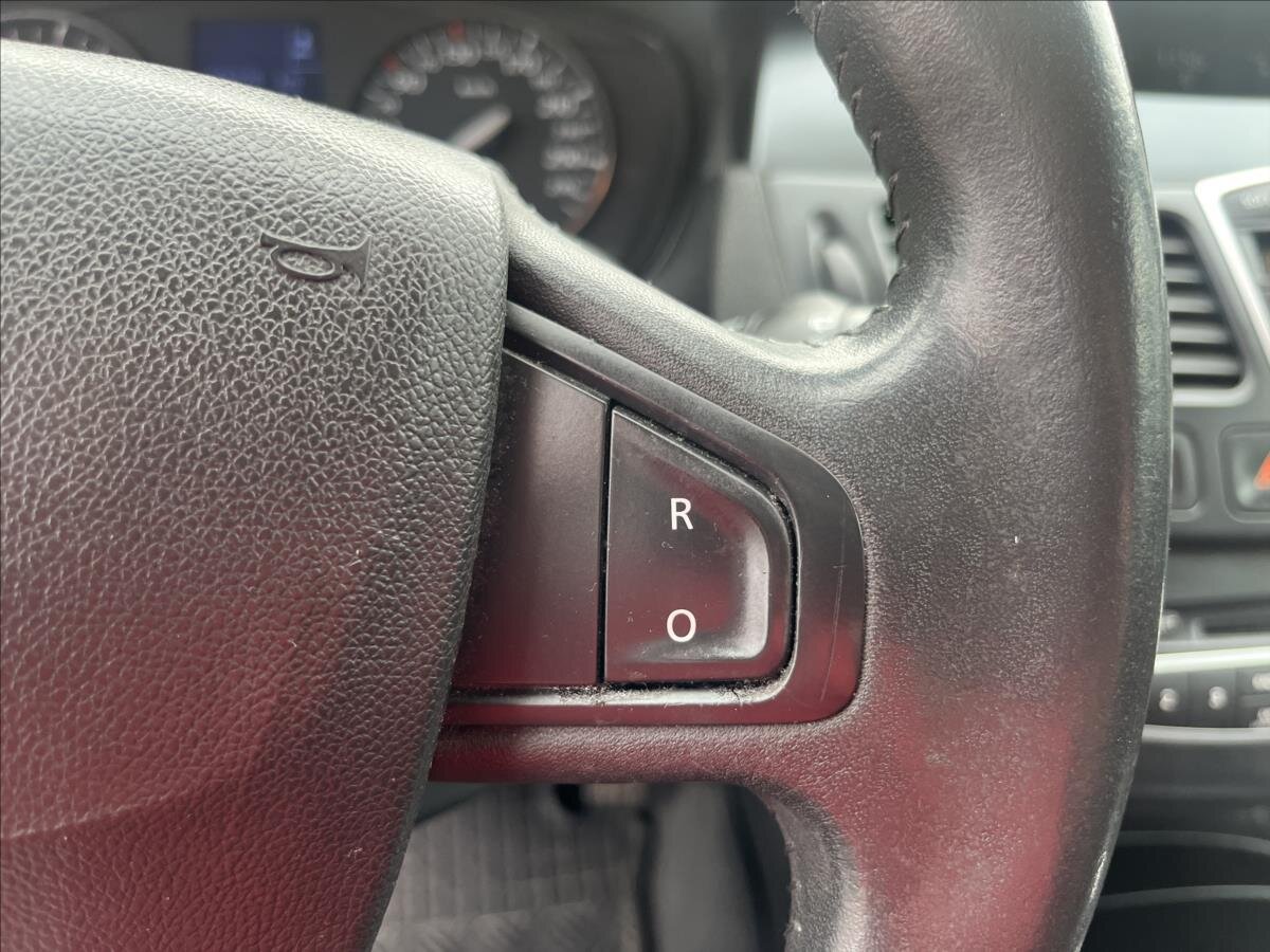 Renault Laguna Liftback 1,5 l 81 kw