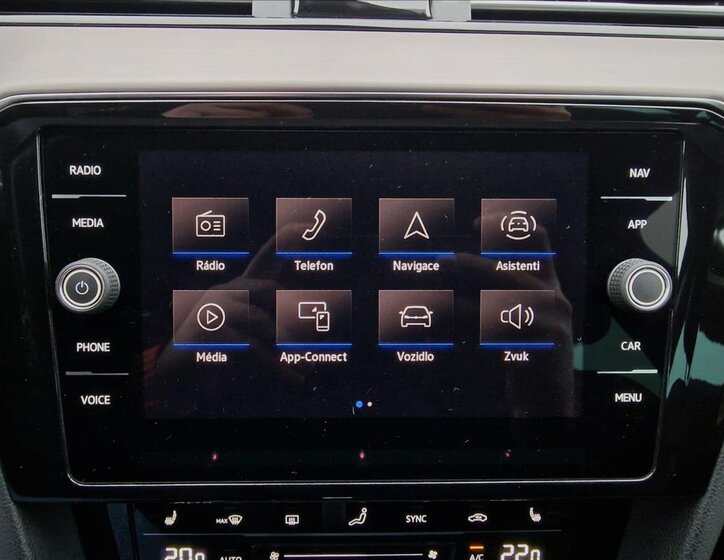 Volkswagen Passat 25