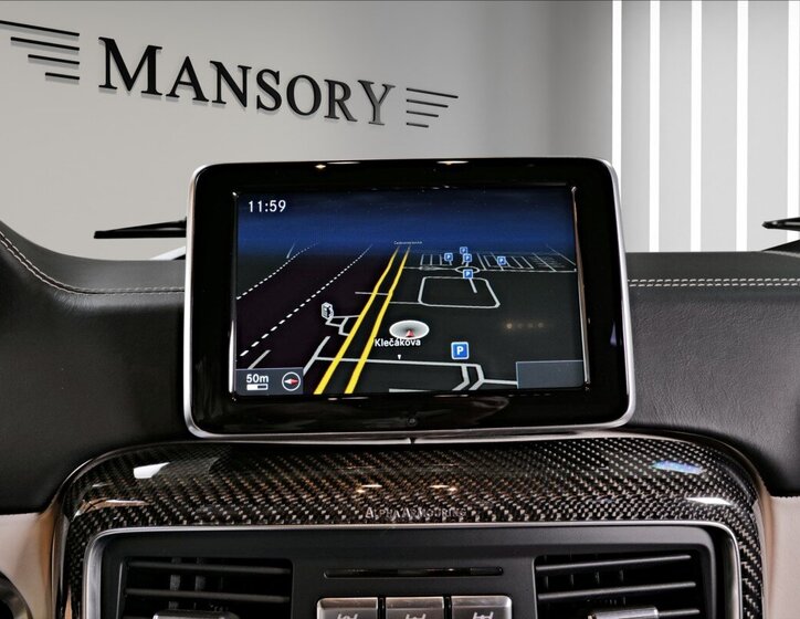 Mercedes-Benz Třídy G SUV 6,0 l 588 kw