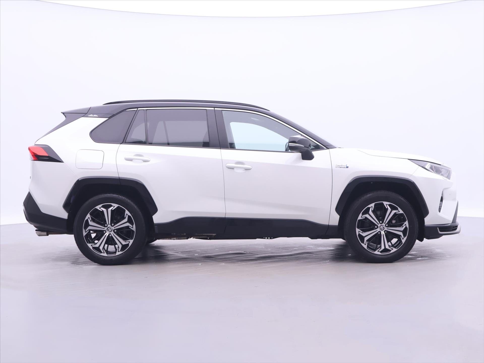 Toyota RAV4 SUV 2,5 l 136 kw