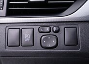 Toyota Avensis Kombi 2,0 l 105 kw