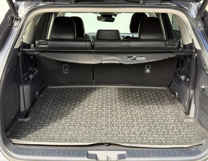 Toyota Highlander 25