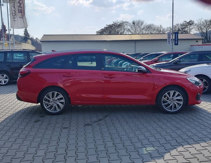 Hyundai i30 Kombi 1,4 l 103 kw