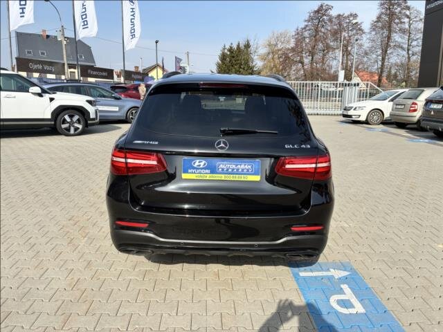 Mercedes-Benz GLC SUV / Terénní 3,0 l 270 kw