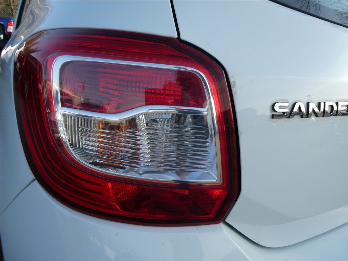 Dacia Sandero Hatchback 1,1 l 55 kw