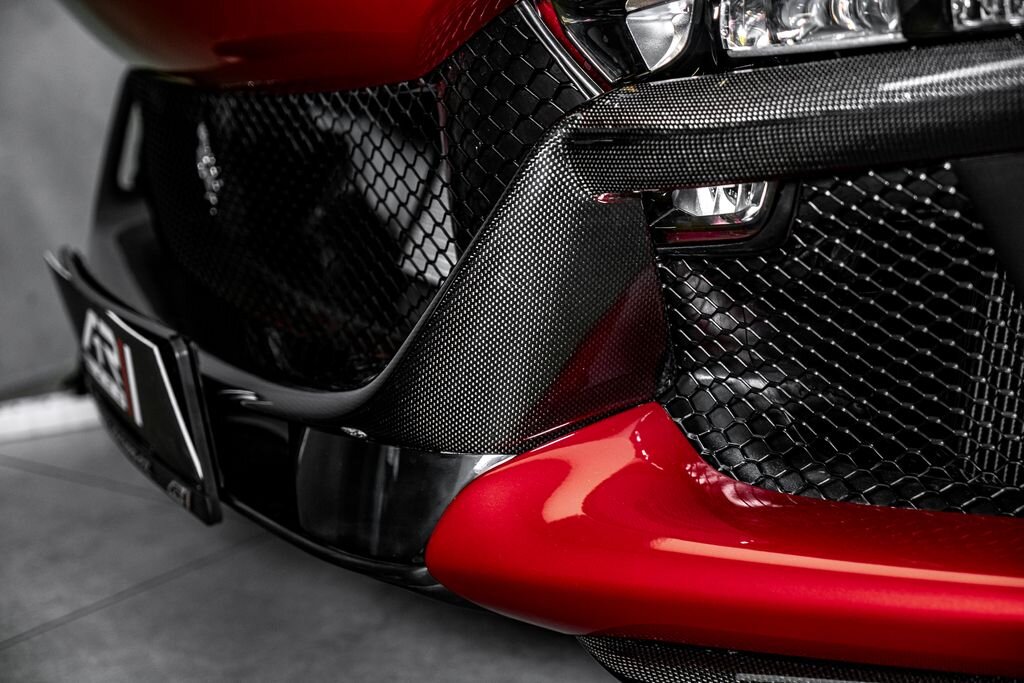 Ferrari Ostatní SUV / Terénní 6,5 l 529 kw