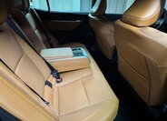 Toyota Camry Sedan / Limuzína 2,5 l 160 kw