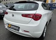 Alfa Romeo Giulietta 9