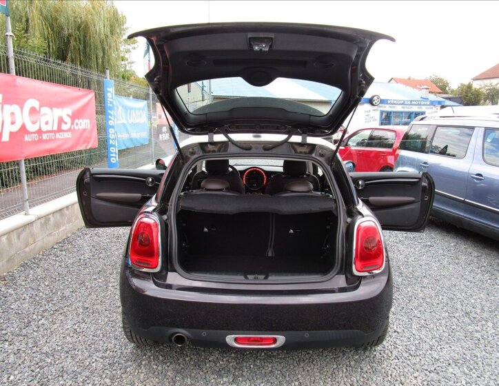 Mini Cooper Hatchback 1,5 l 85 kw