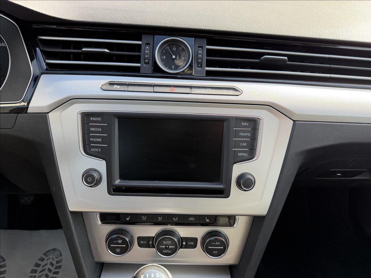 Volkswagen Passat Kombi 2,0 l 110 kw