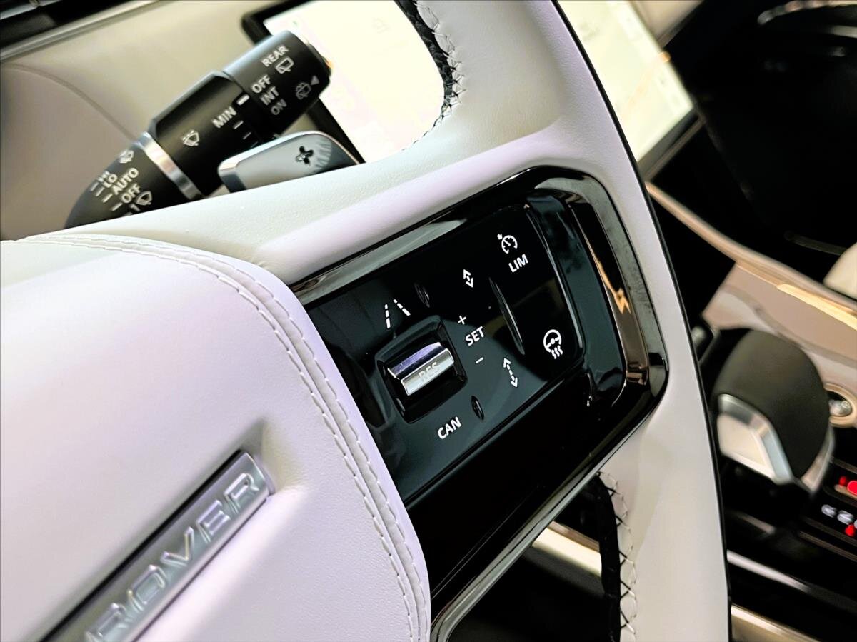 Land Rover Range Rover Sport SUV / Terénní 3,0 l 221 kw