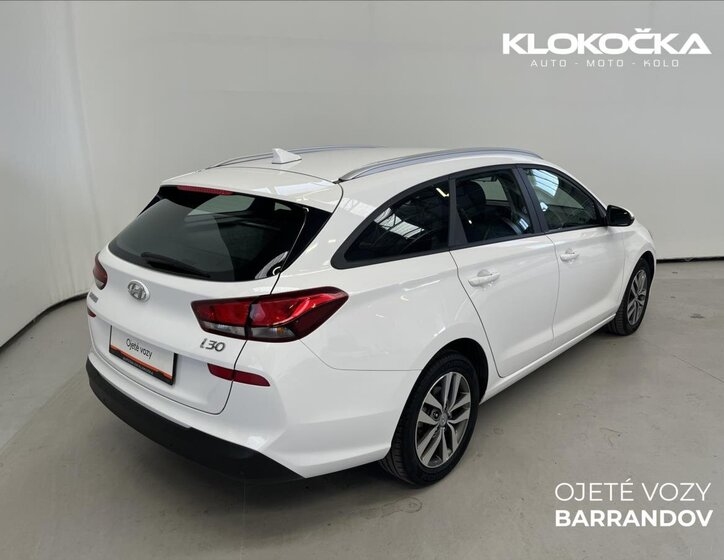 Hyundai i30 Kombi 998,0 88 kw