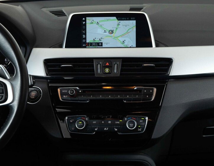 BMW X1 SUV / Terénní 2,0 l 110 kw