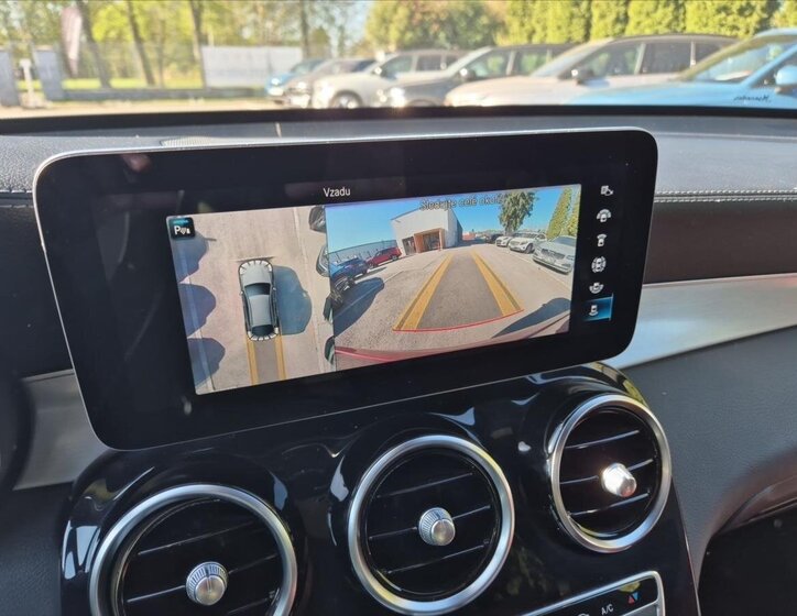 Mercedes-Benz GLC Hatchback 2,0 l 180 kw