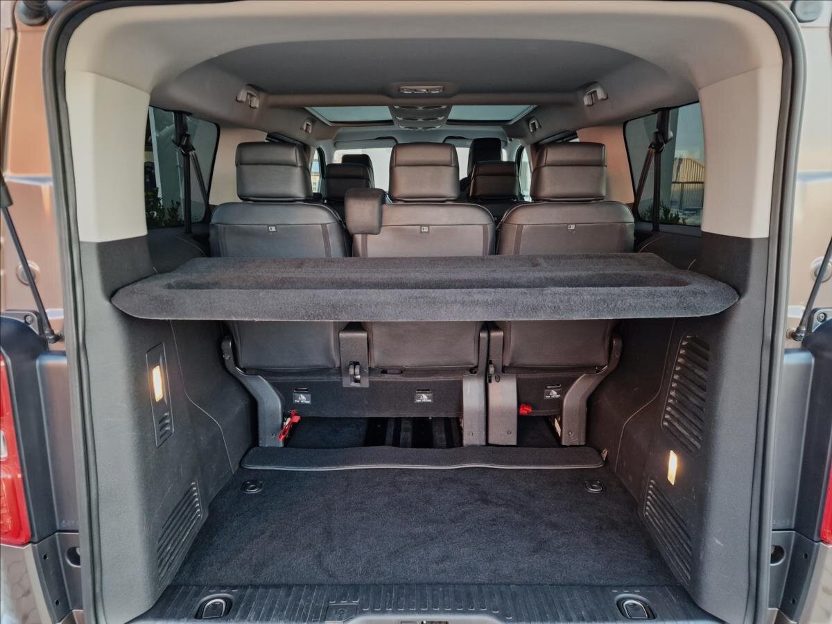 Peugeot Traveller MPV 2,0 l 130 kw