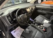 Mitsubishi Outlander SUV / Terénní 2,3 l 110 kw