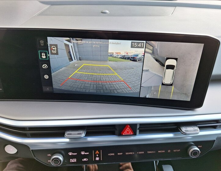 KIA Sorento SUV / Terénní 2,2 l 142 kw