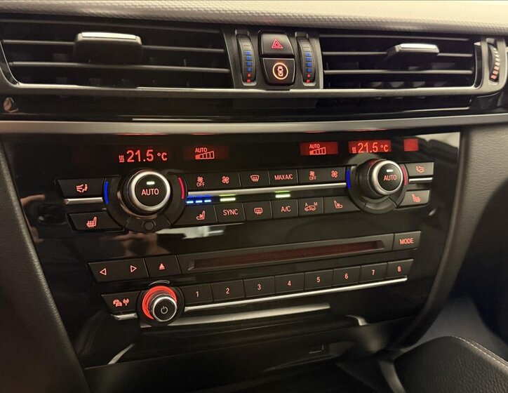 BMW X6 SUV 3,0 l 280 kw