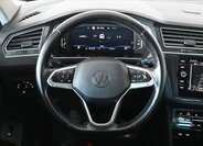 Volkswagen Tiguan 16